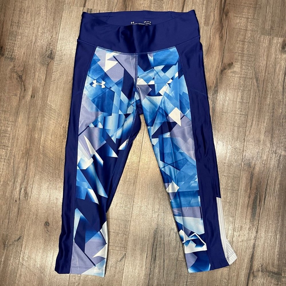 Under Armour compression Printed Crop Leggings - Medium -MSRP $59.99 blue